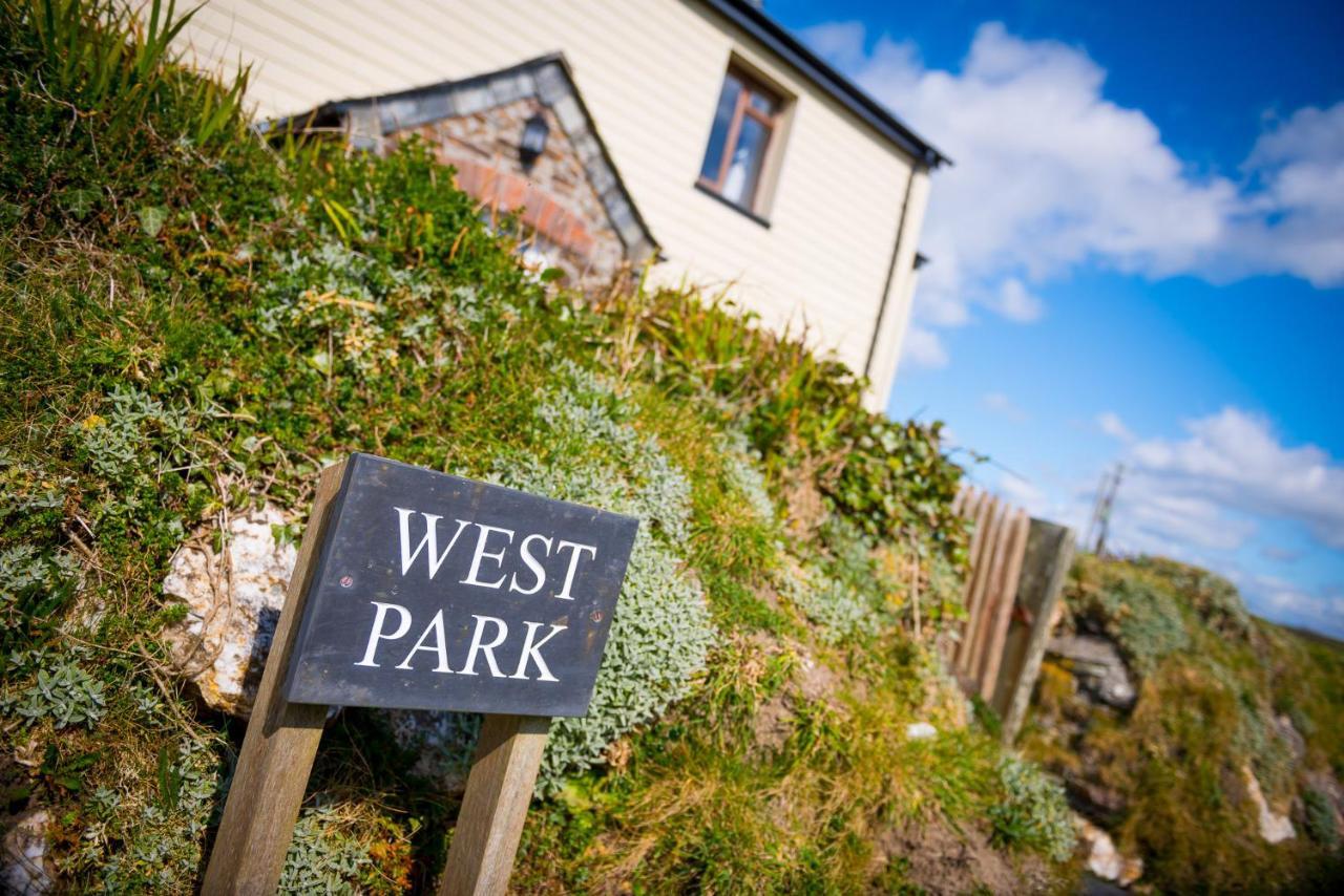Cargurra Park Farm Villa Boscastle Buitenkant foto